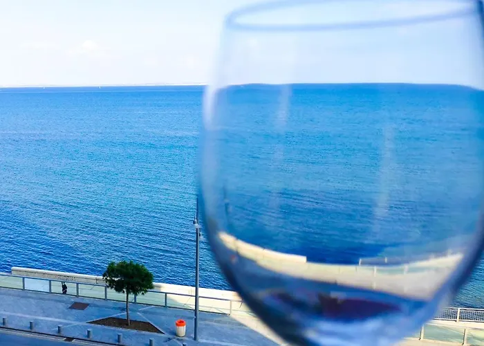 Appartement Flirty Flamingo Seaview Seafront *